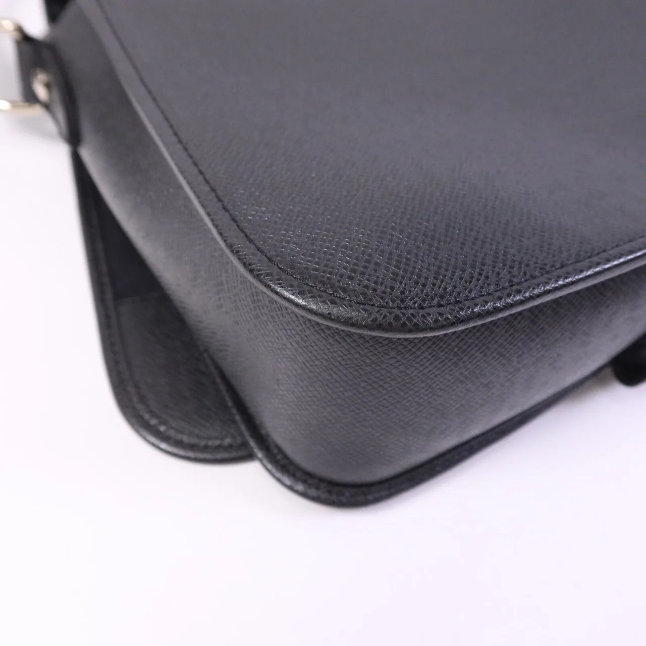 LOUIS VUITTON Andrei M32482 肩背包 牛皮 黑色 牛皮 中古品A - 縮圖 14