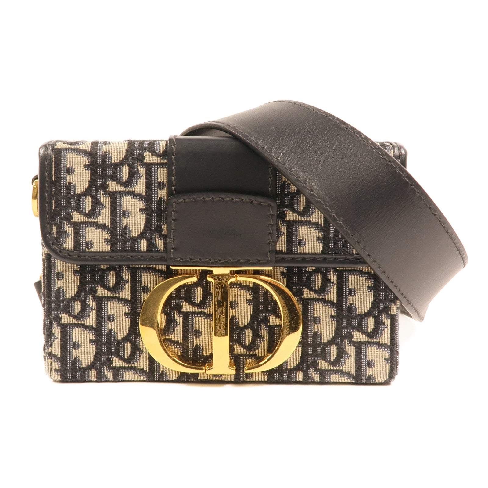 LOUIS VUITTON Montaigne M9204UTZQ-928U Shoulder Bag Calfskin