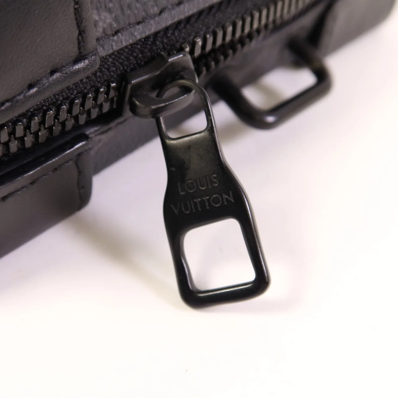 LOUIS VUITTON Soft Trunk M69838 肩背包 塗層帆布 黑色 / Black 塗層帆布 中古品B - 縮圖 8