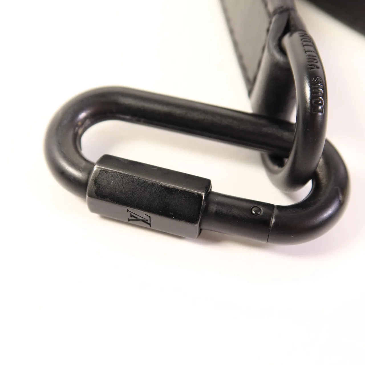 LOUIS VUITTON Soft Trunk M69838 肩背包 塗層帆布 黑色 / Black 塗層帆布 中古品B - 縮圖 9