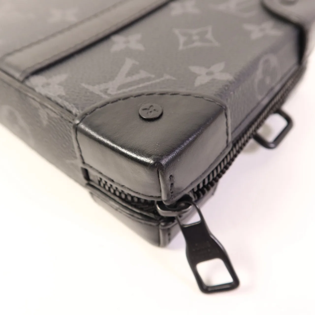 LOUIS VUITTON Soft Trunk M69838 肩背包 塗層帆布 黑色 / Black 塗層帆布 中古品B - 縮圖 12