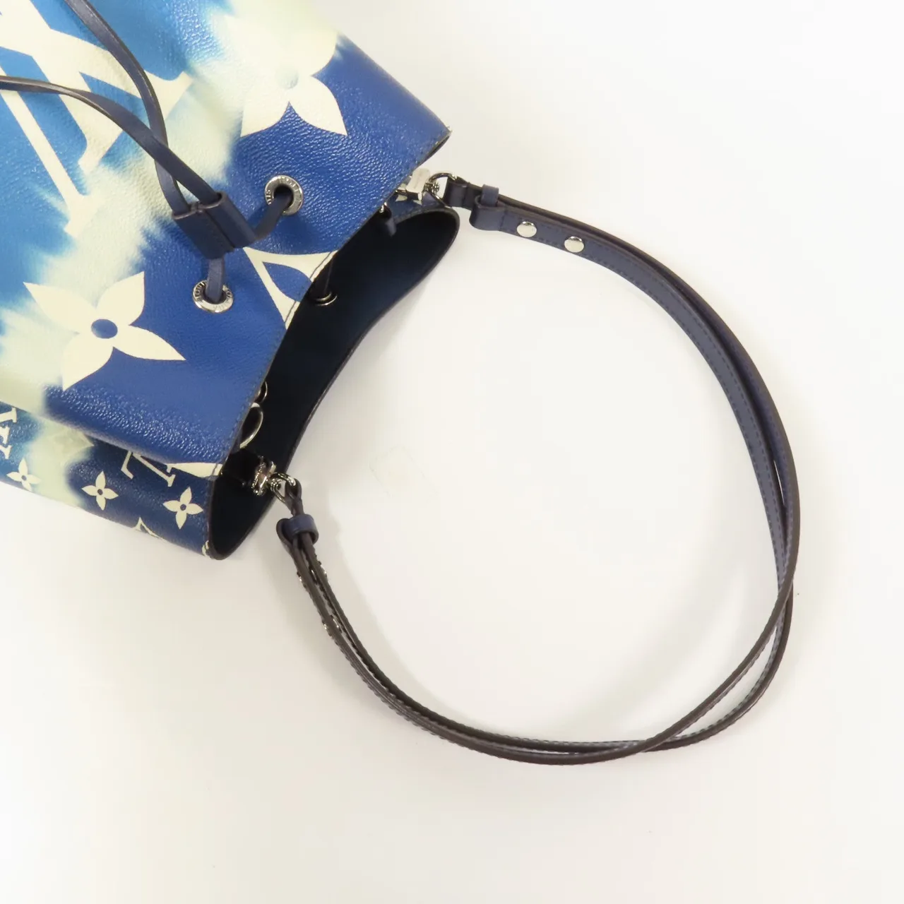 LOUIS VUITTON NeoNoe M45126 肩背包 塗層帆布 藍色 / 白色 / Blue 塗層帆布 中古品A - 縮圖 9