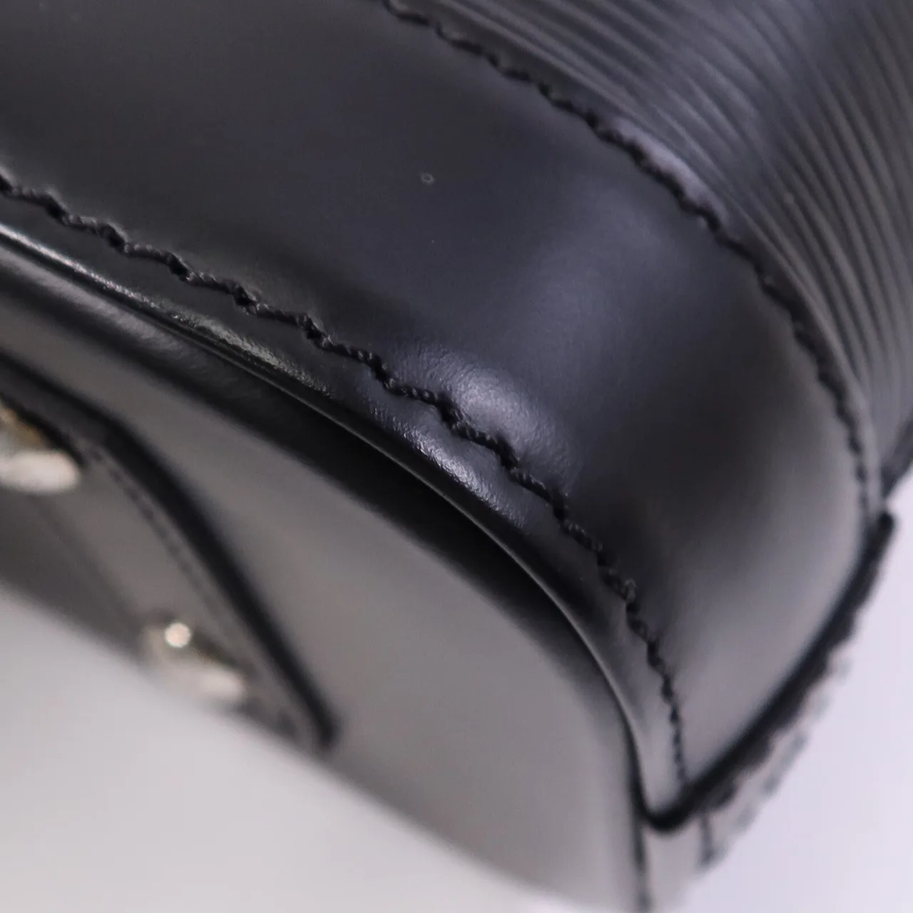 LOUIS VUITTON Alma M59217 兩用包 牛皮 黑色 / Black 牛皮 中古品A - 縮圖 13