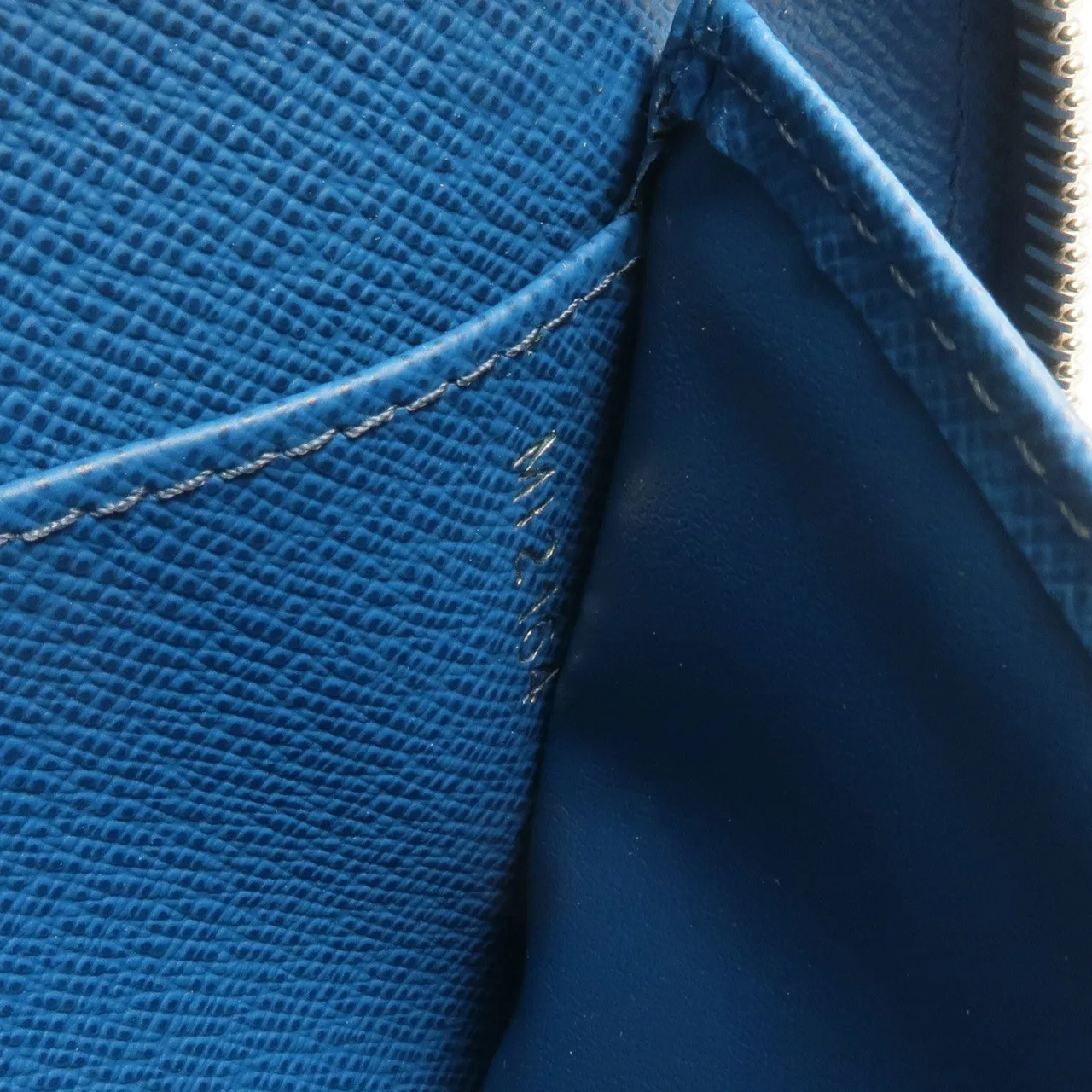 LOUIS VUITTON M60731 手拿包 牛皮 藍色 / Blue 牛皮 中古品A - 縮圖 7