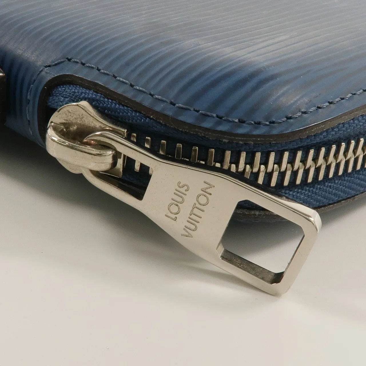 LOUIS VUITTON M60731 手拿包 牛皮 藍色 / Blue 牛皮 中古品A - 縮圖 13