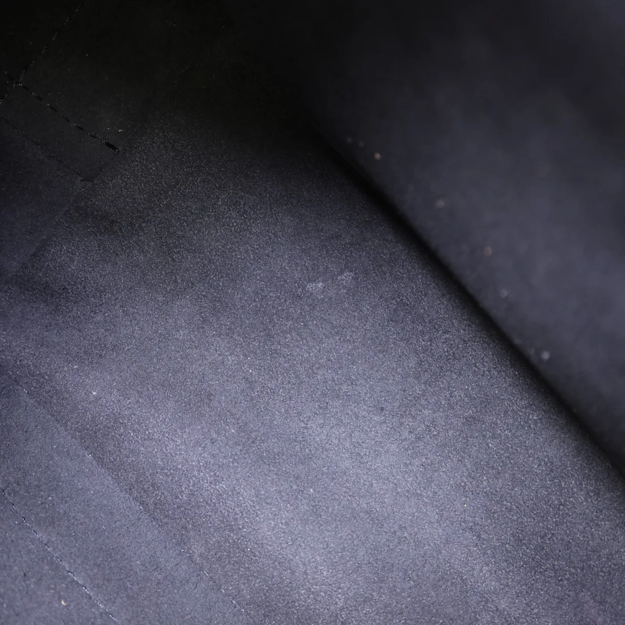 LOUIS VUITTON Lock Me Backpack M41815 Backpack Calfskin 黑色 / Black Calfskin Rank B - Thumbnail 17