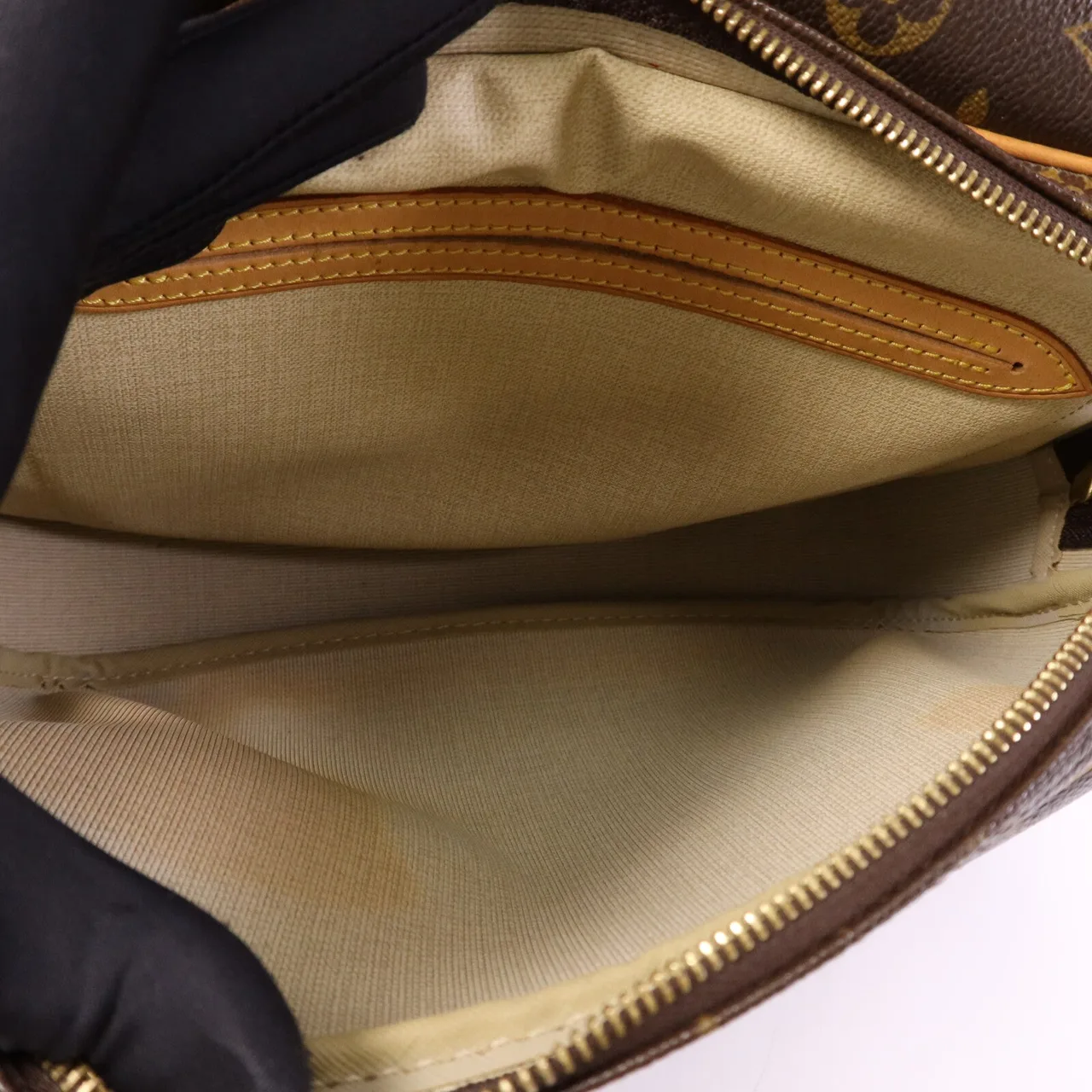 LOUIS VUITTON Reporter M45254 Shoulder Bag Coated Canvas 棕色 / Brown Coated Canvas Rank B - Thumbnail 19