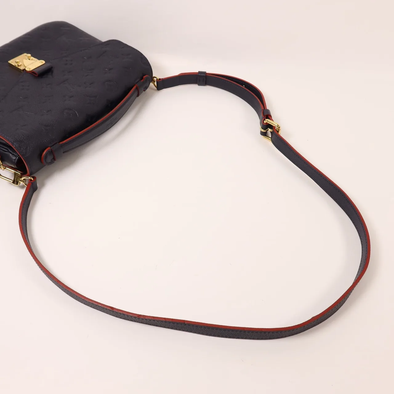LOUIS VUITTON Pochette Metis M44071 2-Way Bag Calfskin 海軍藍 Calfskin Rank A - Thumbnail 8