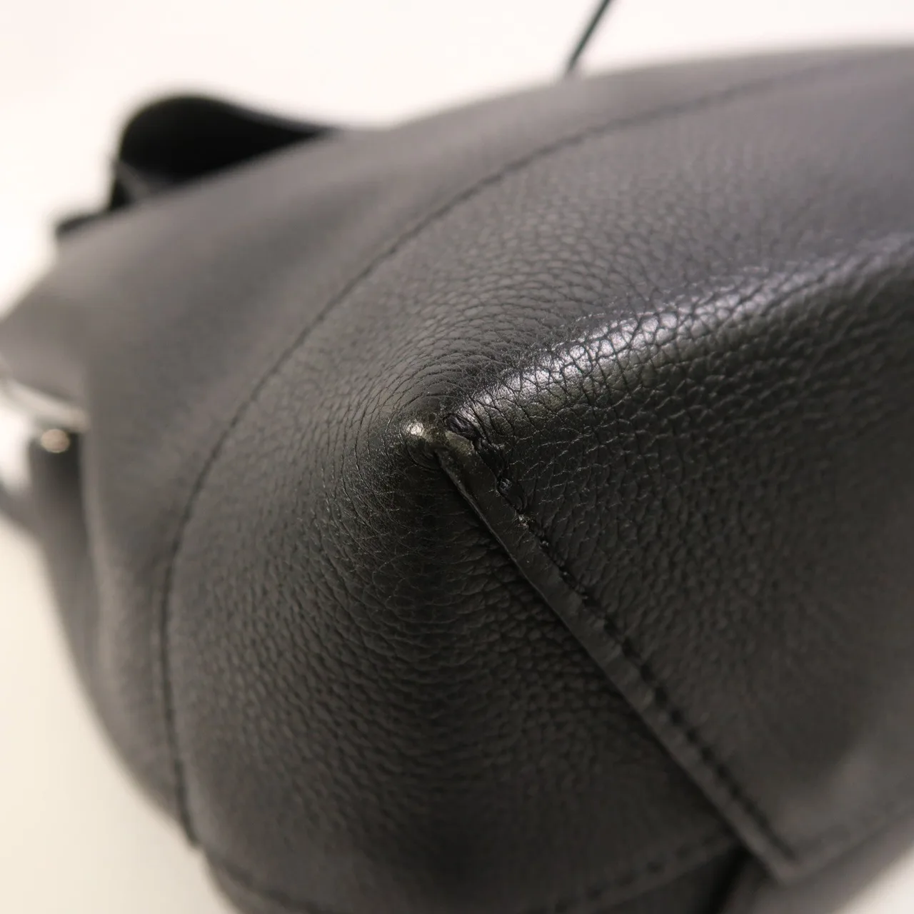 LOUIS VUITTON Lock Me Backpack M41815 Backpack Calfskin 黑色 / Black Calfskin Rank B - Thumbnail 11