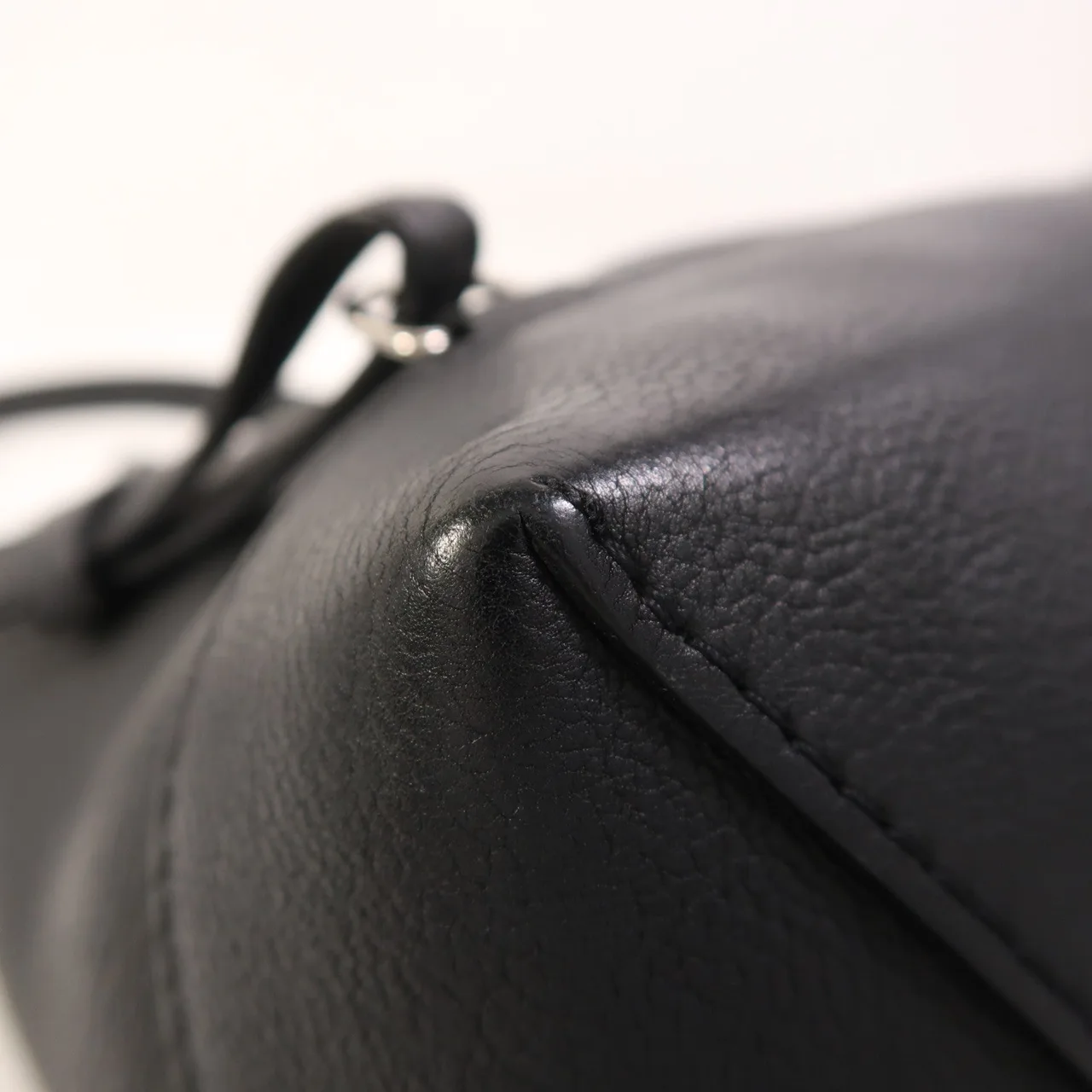 LOUIS VUITTON Lock Me Backpack M41815 Backpack Calfskin 黑色 / Black Calfskin Rank B - Thumbnail 13