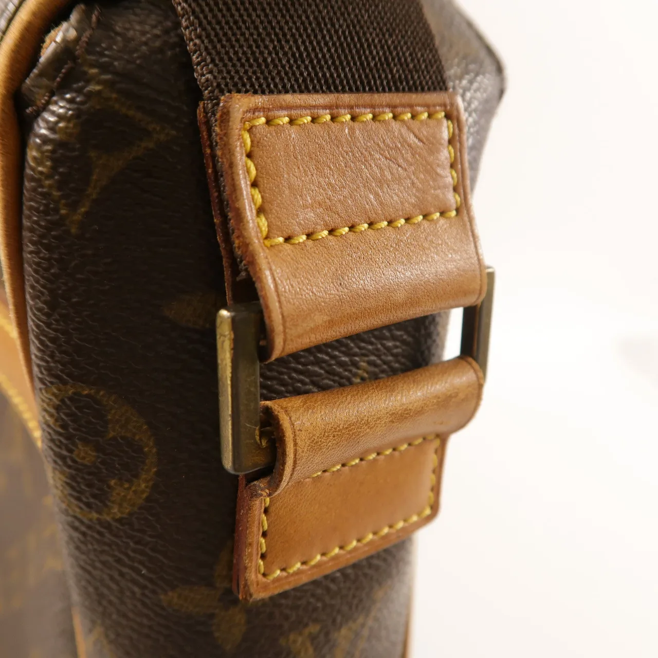 LOUIS VUITTON Abbesses M45257 Shoulder Bag Coated Canvas 棕色 Coated Canvas Rank B - Thumbnail 16