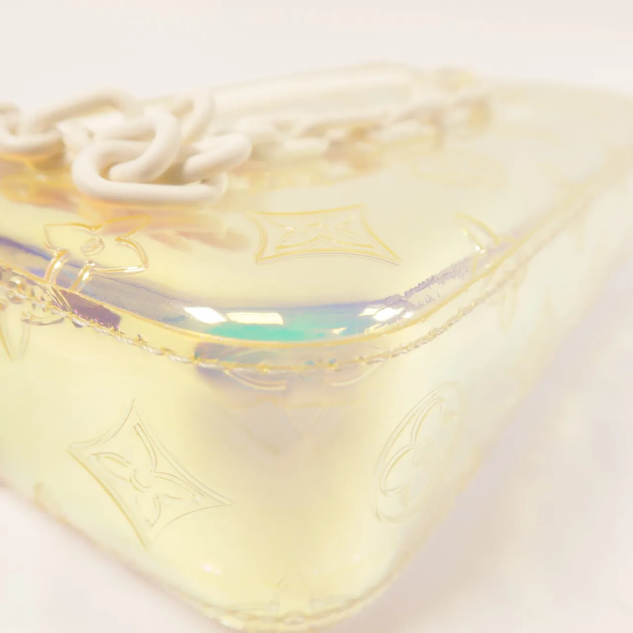 LOUIS VUITTON Pochette Volga M55261 Clutch x PVC 其他 / 白色 x PVC Rank A - Thumbnail 9