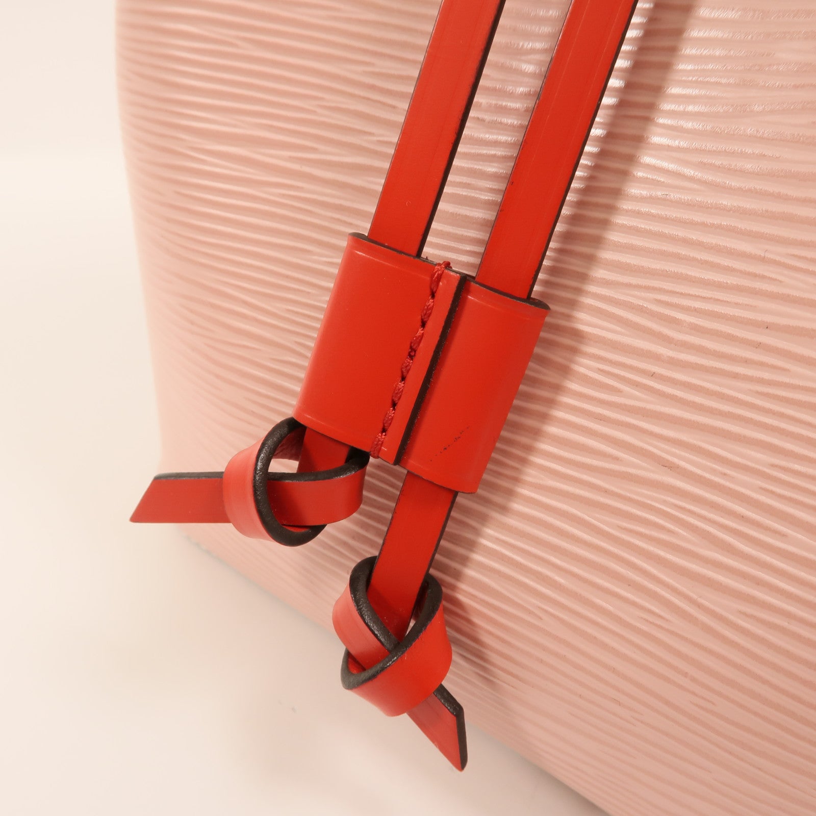 LOUIS VUITTON NeoNoe M53609 2-Way Bag Calfskin 10
