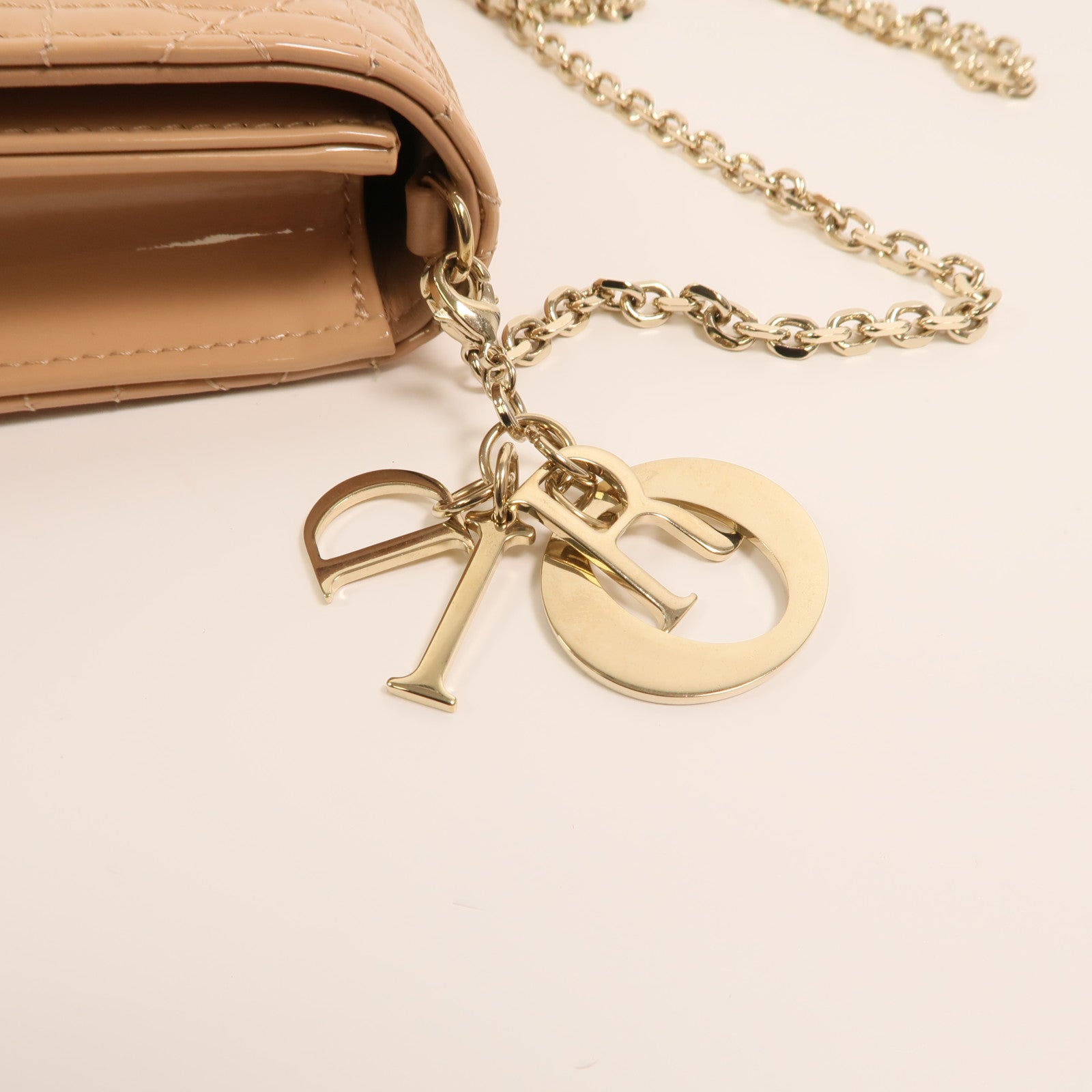 LOUIS VUITTON Shoulder Bag Leather 9