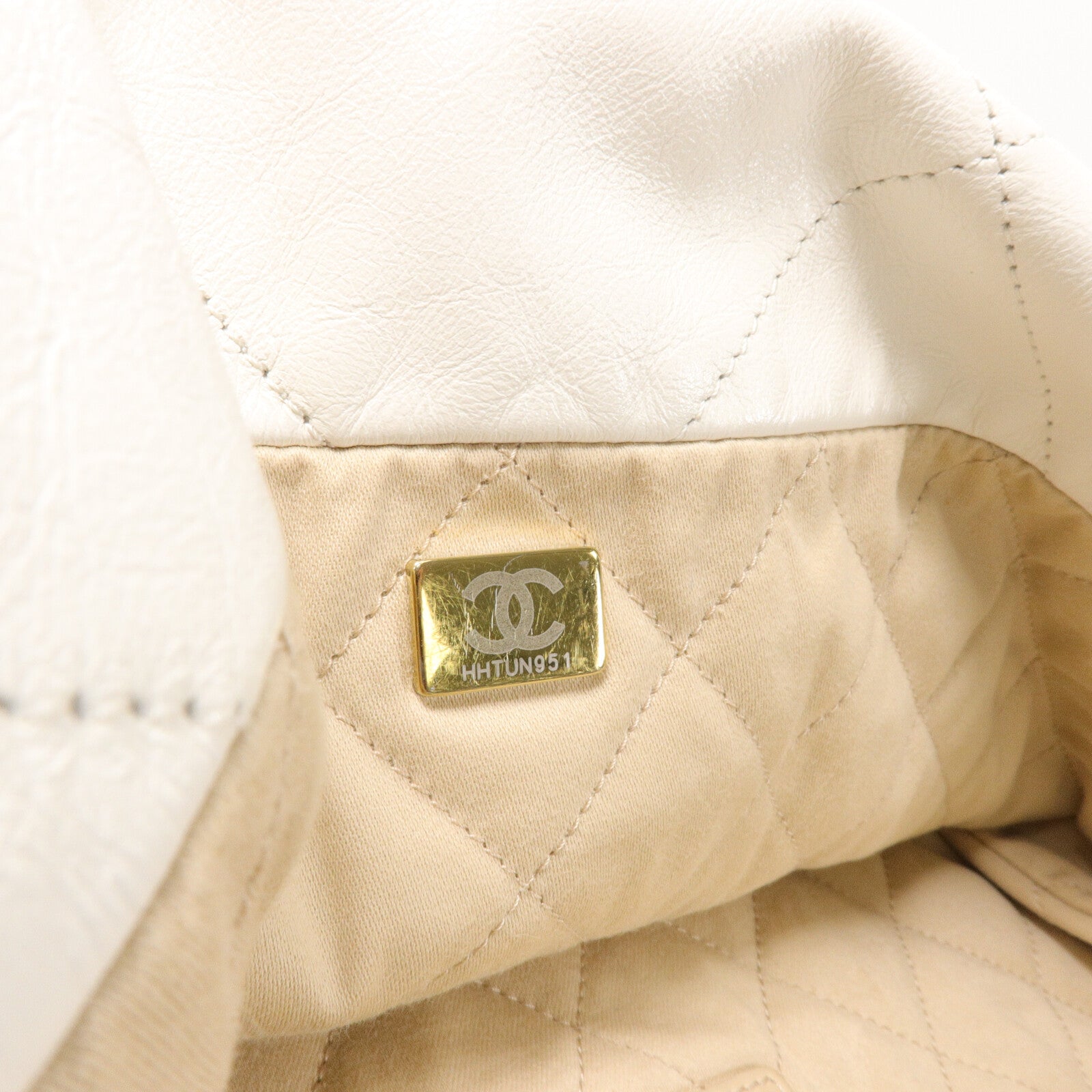 LOUIS VUITTON AS3260 Shoulder Bag Calfskin 8