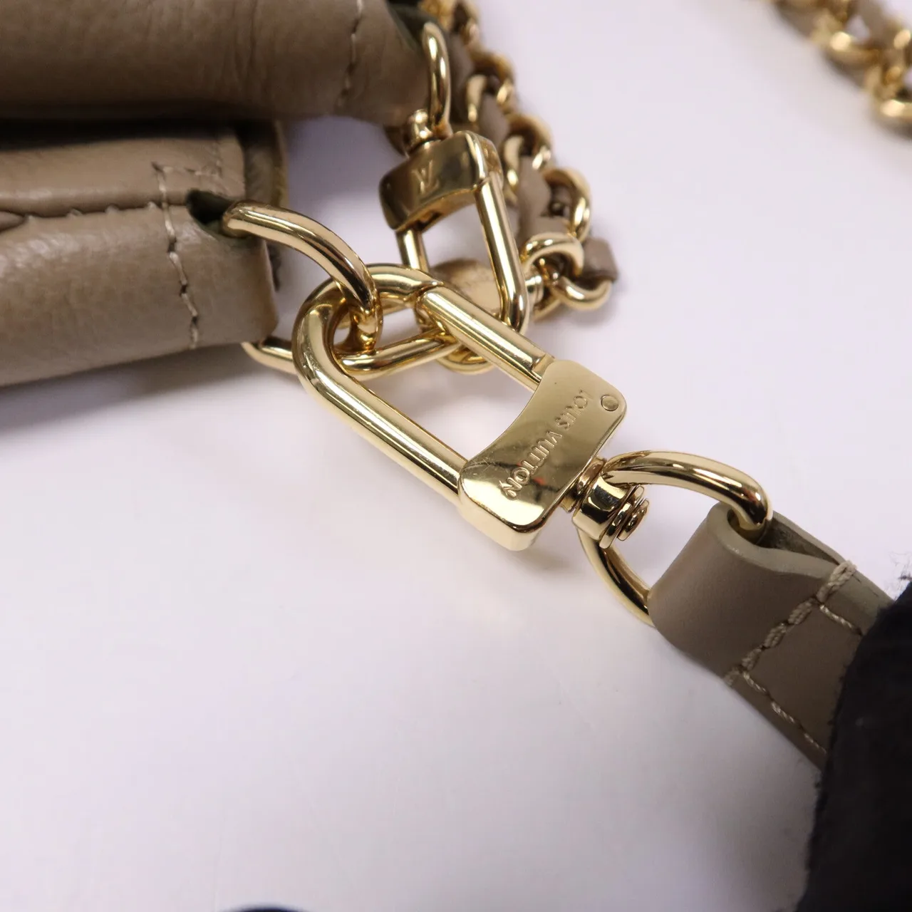 LOUIS VUITTON Multi Pochette M22670 2-Way Bag Calfskin 灰色 / Khaki Cream Calfskin Rank A - Thumbnail 13