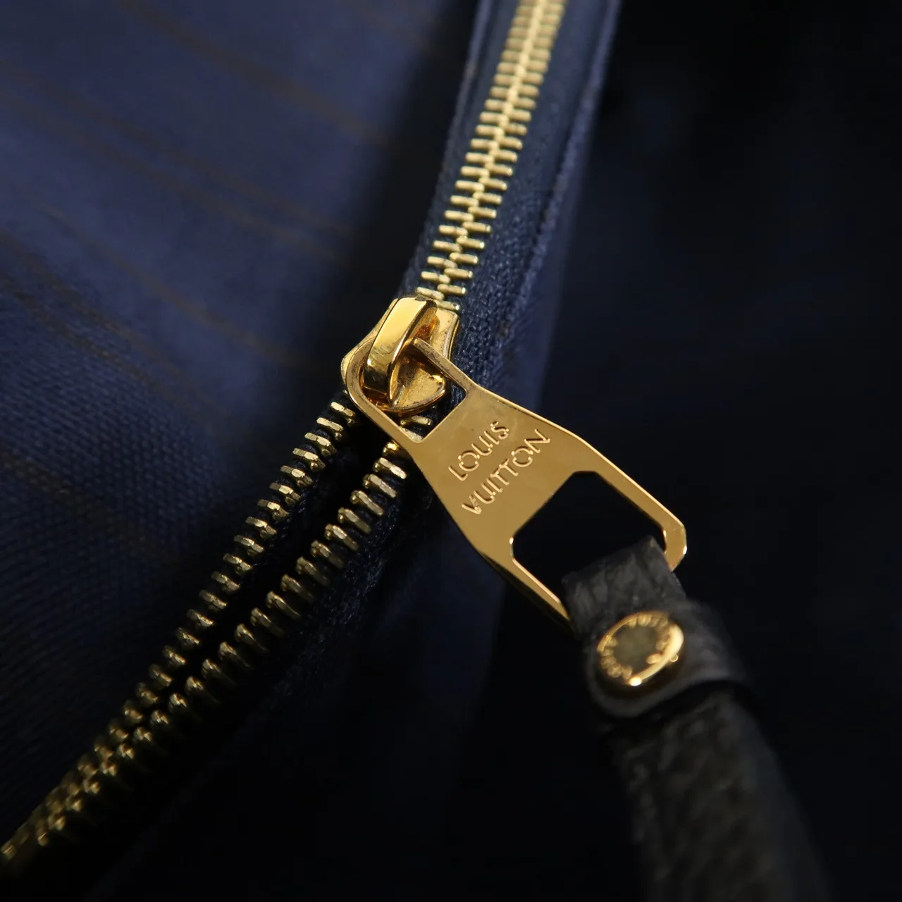 LOUIS VUITTON Lumineuse M93410 肩背包 牛皮 藍色 / Blue 牛皮 中古品B - 縮圖 15