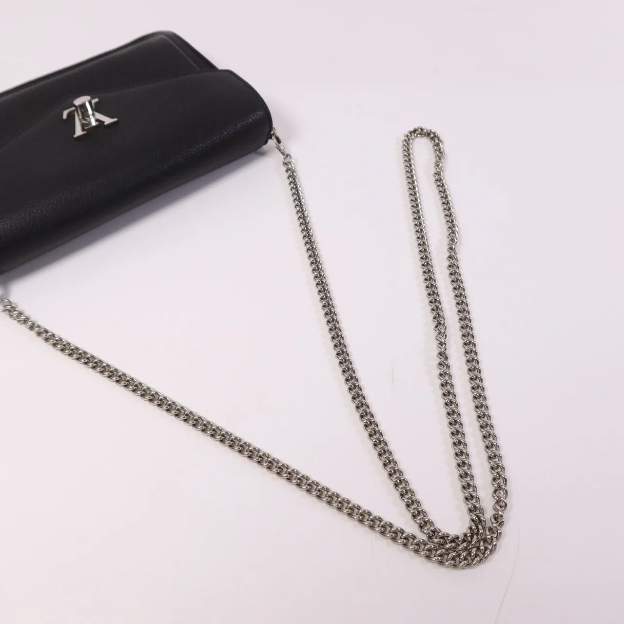 LOUIS VUITTON Lock Me M63471 Shoulder Bag Calfskin 黑色 / Black Calfskin Rank B - Thumbnail 9