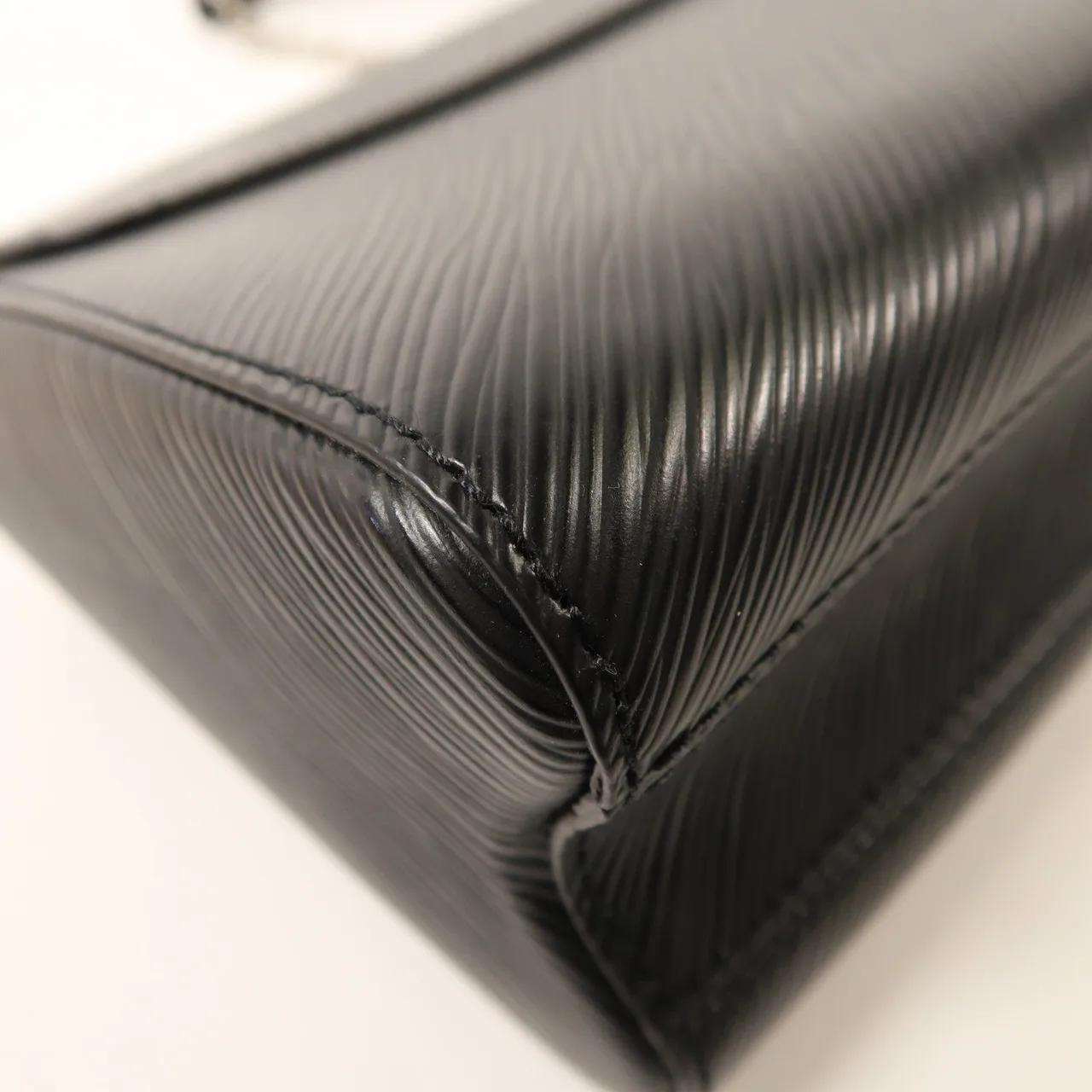 LOUIS VUITTON Twist M21110 Shoulder Bag Calfskin 黑色 / Black Calfskin Rank A - Thumbnail 13