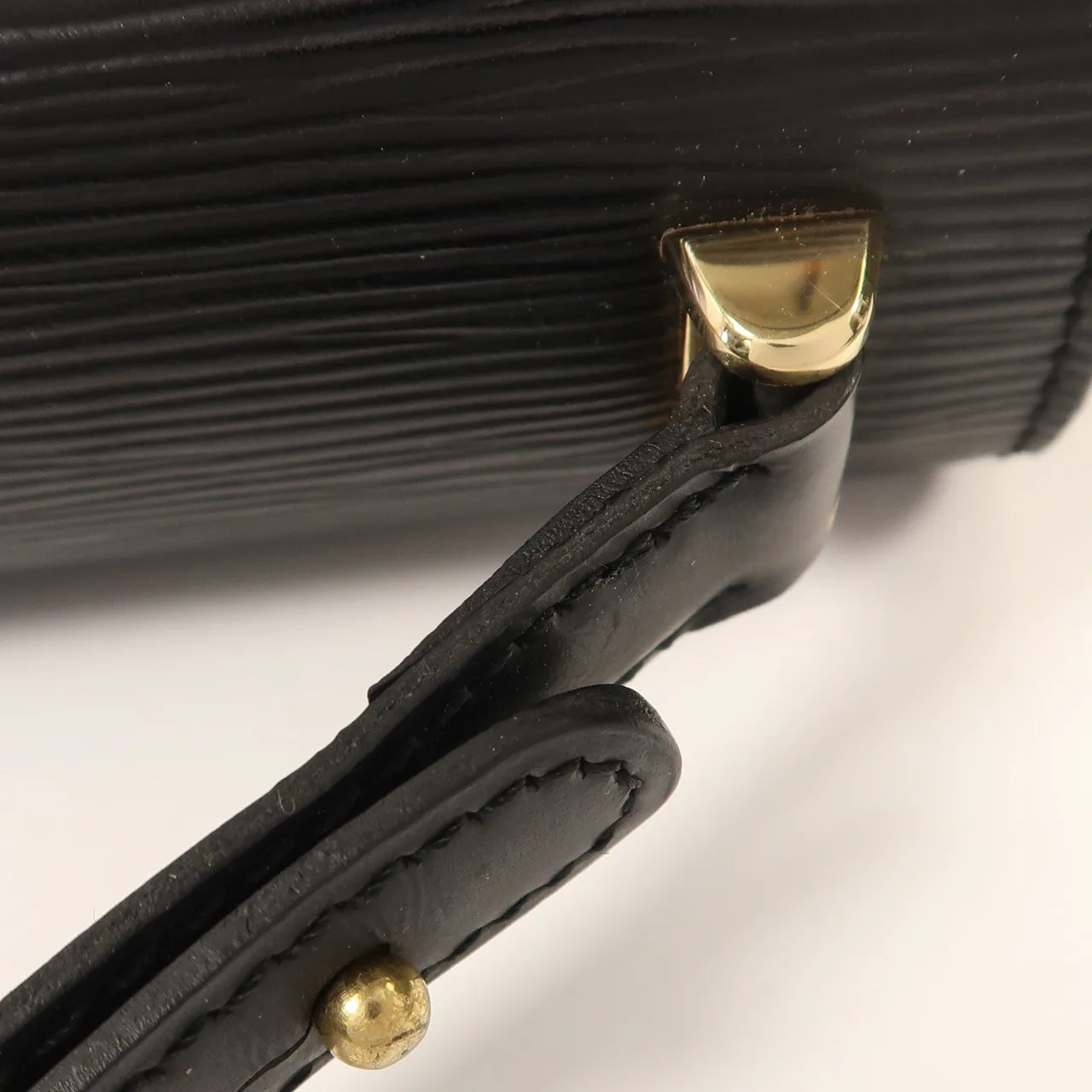 LOUIS VUITTON M52482 肩背包 皮革 黑色 / Black 皮革 中古品B - 縮圖 19