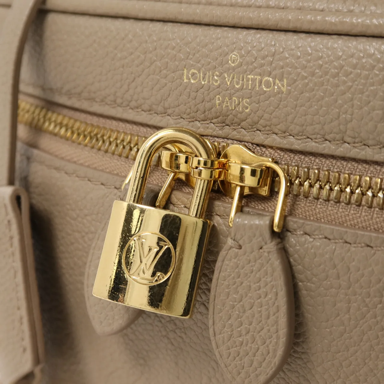 LOUIS VUITTON Vanity M45608 2-Way Bag Calfskin 米色 Calfskin Rank A - Thumbnail 10