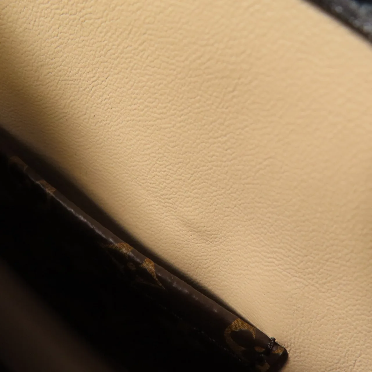 LOUIS VUITTON Trunk M43596 Shoulder Bag Coated Canvas 棕色 Coated Canvas Rank B - Thumbnail 20