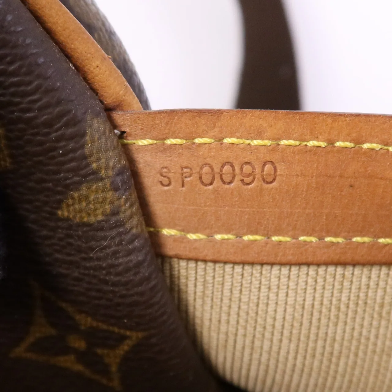 LOUIS VUITTON Reporter M45252 Shoulder Bag Coated Canvas 棕色 Coated Canvas Rank B - Thumbnail 9