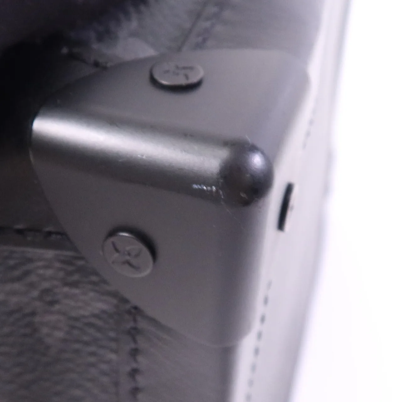 LOUIS VUITTON Soft Trunk M44730 肩背包 塗層帆布 黑色 / Black 塗層帆布 中古品B - 縮圖 16