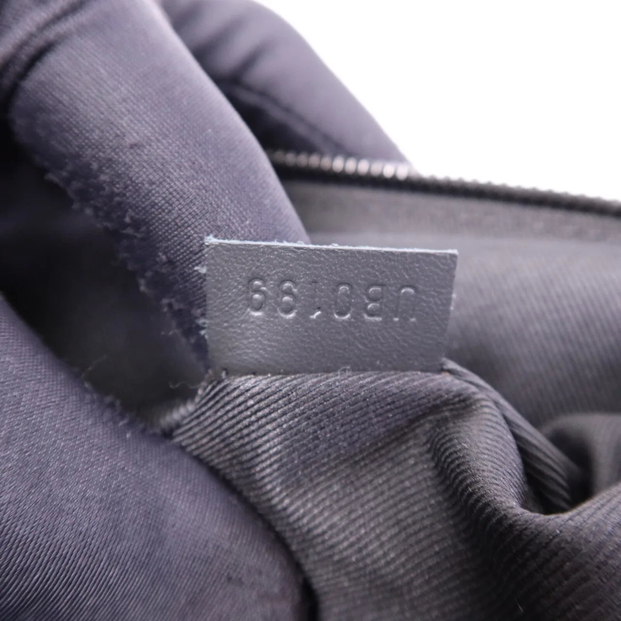 LOUIS VUITTON Pochette Discovery M62903 Clutch Calfskin 黑色 / Black Calfskin Rank A - Thumbnail 8