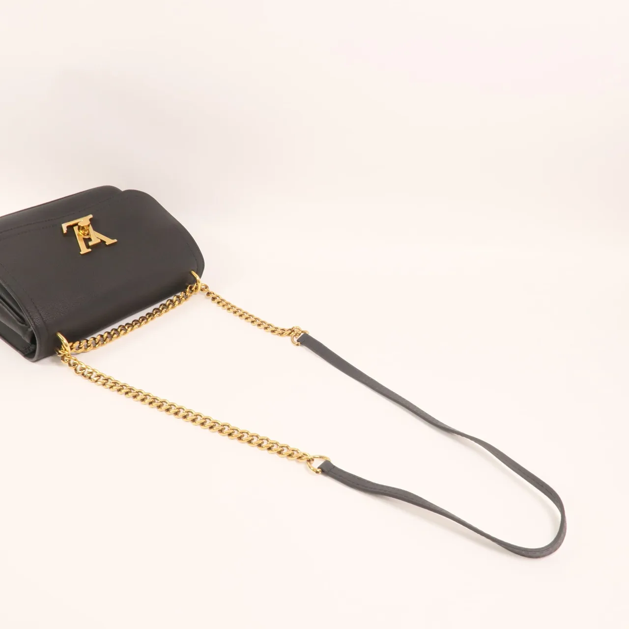 LOUIS VUITTON Lock Me M57073 肩背包 牛皮 黑色 / Black 牛皮 中古品A - 縮圖 7