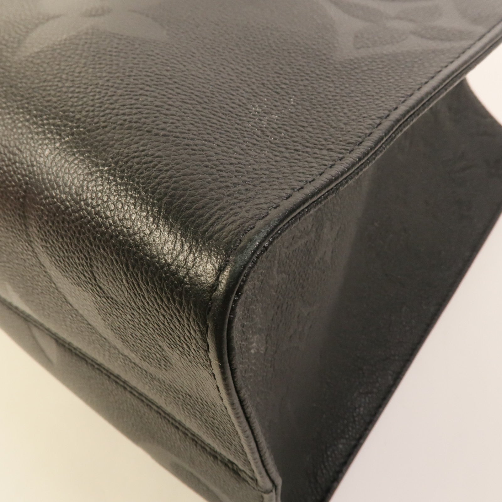 LOUIS VUITTON OnTheGo M45595 2-Way Bag Calfskin 9