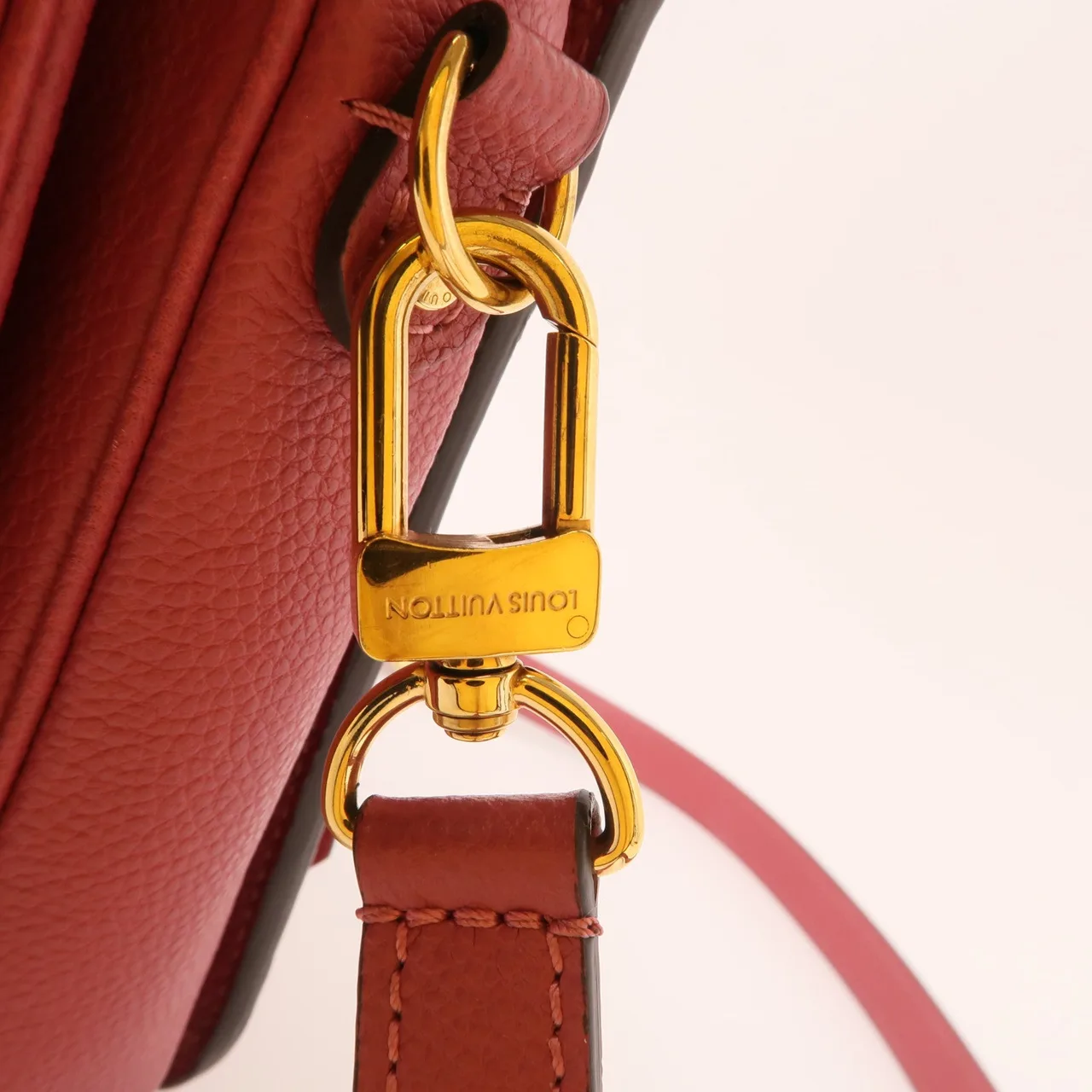 LOUIS VUITTON Pochette Metis M43737 2-Way Bag Calfskin 紅色 Calfskin Rank A - Thumbnail 11