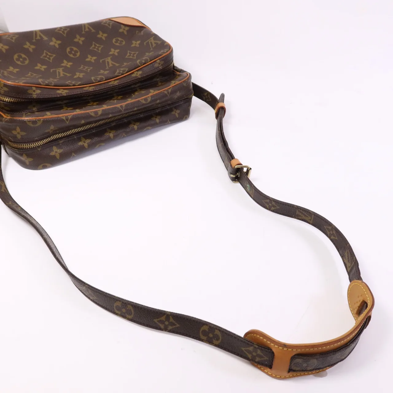 LOUIS VUITTON Nile M45244 Shoulder Bag Coated Canvas 棕色 Coated Canvas Rank B - Thumbnail 9