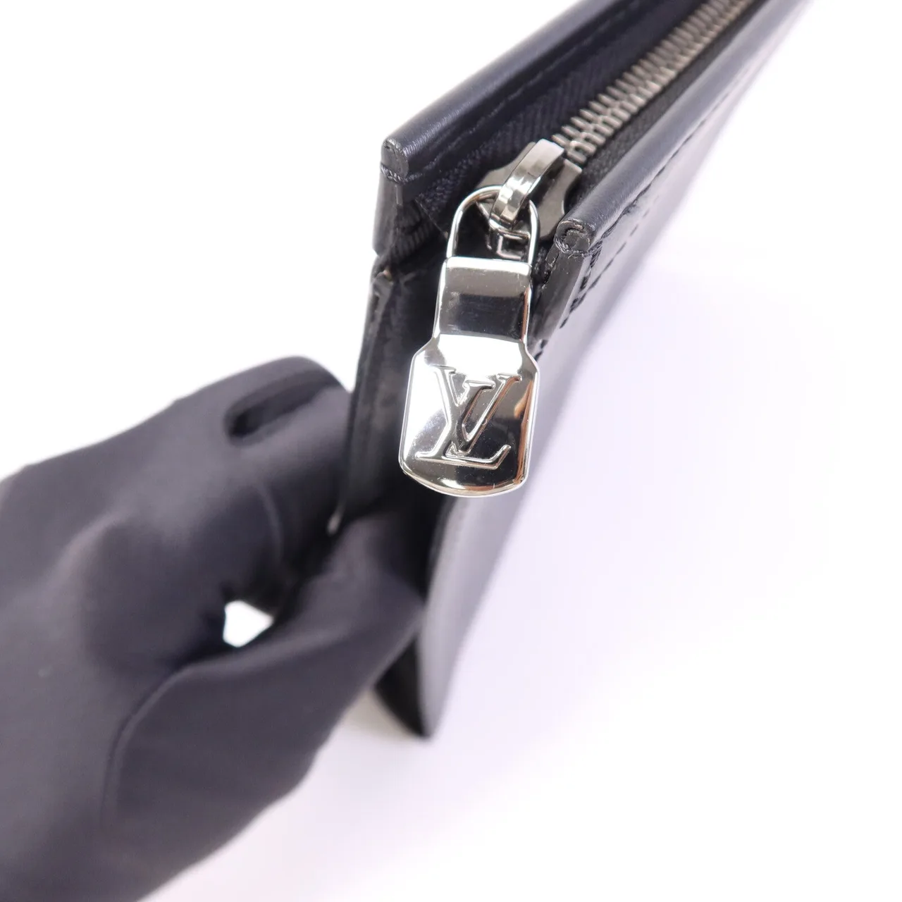 LOUIS VUITTON Pochette Voyage M69535 Clutch Coated Canvas 灰色 / Black Coated Canvas Rank B - Thumbnail 7