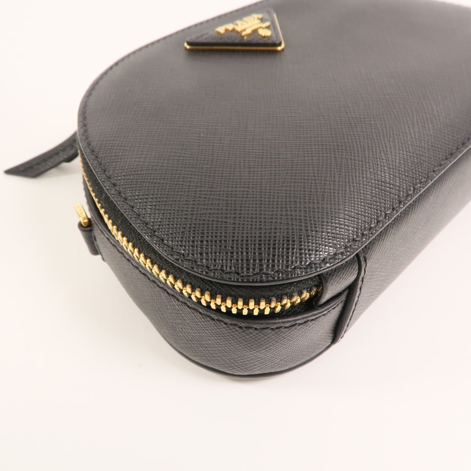 LOUIS VUITTON 1BL023 Belt Bag Calfskin 13