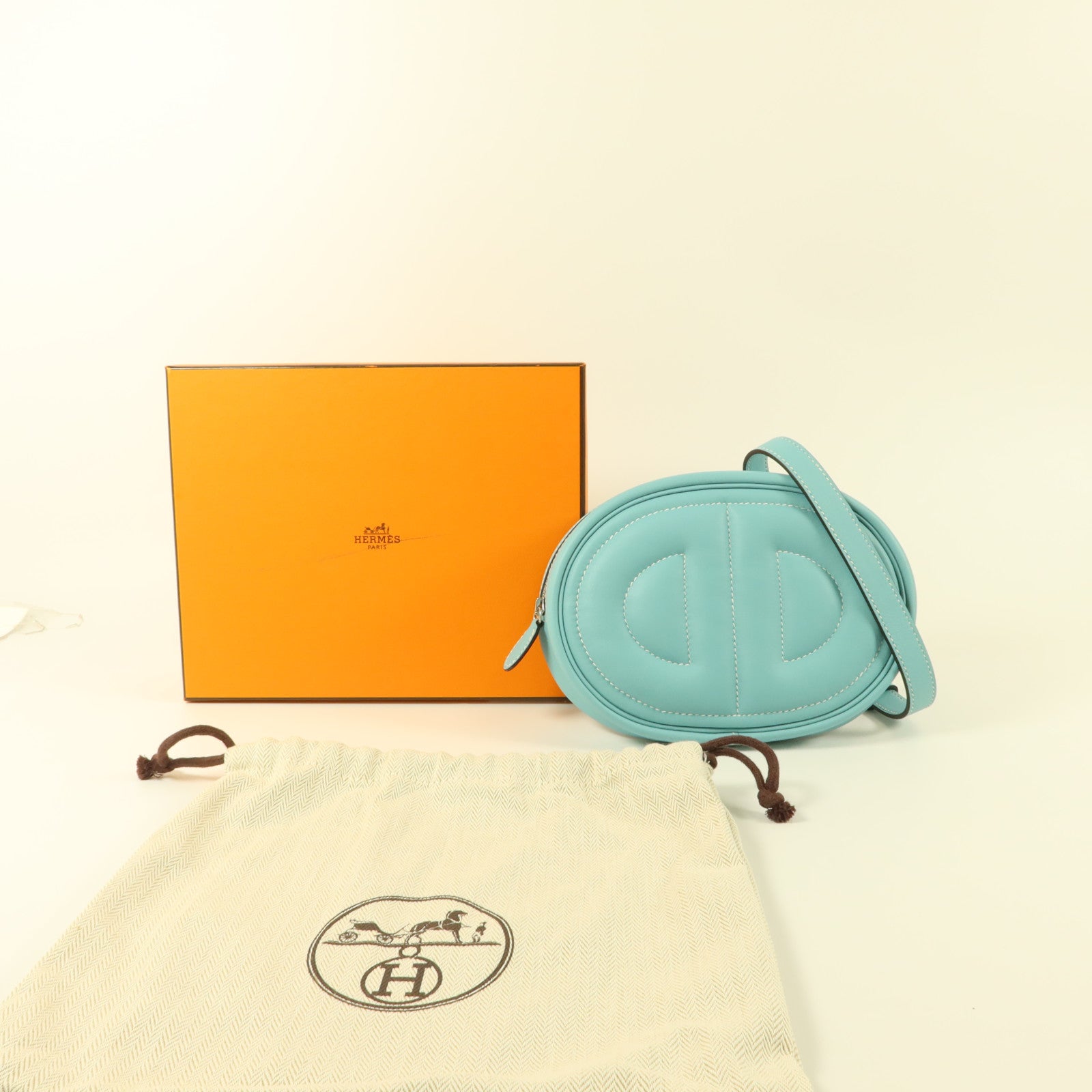 LOUIS VUITTON Loop 肩背包 牛皮 9